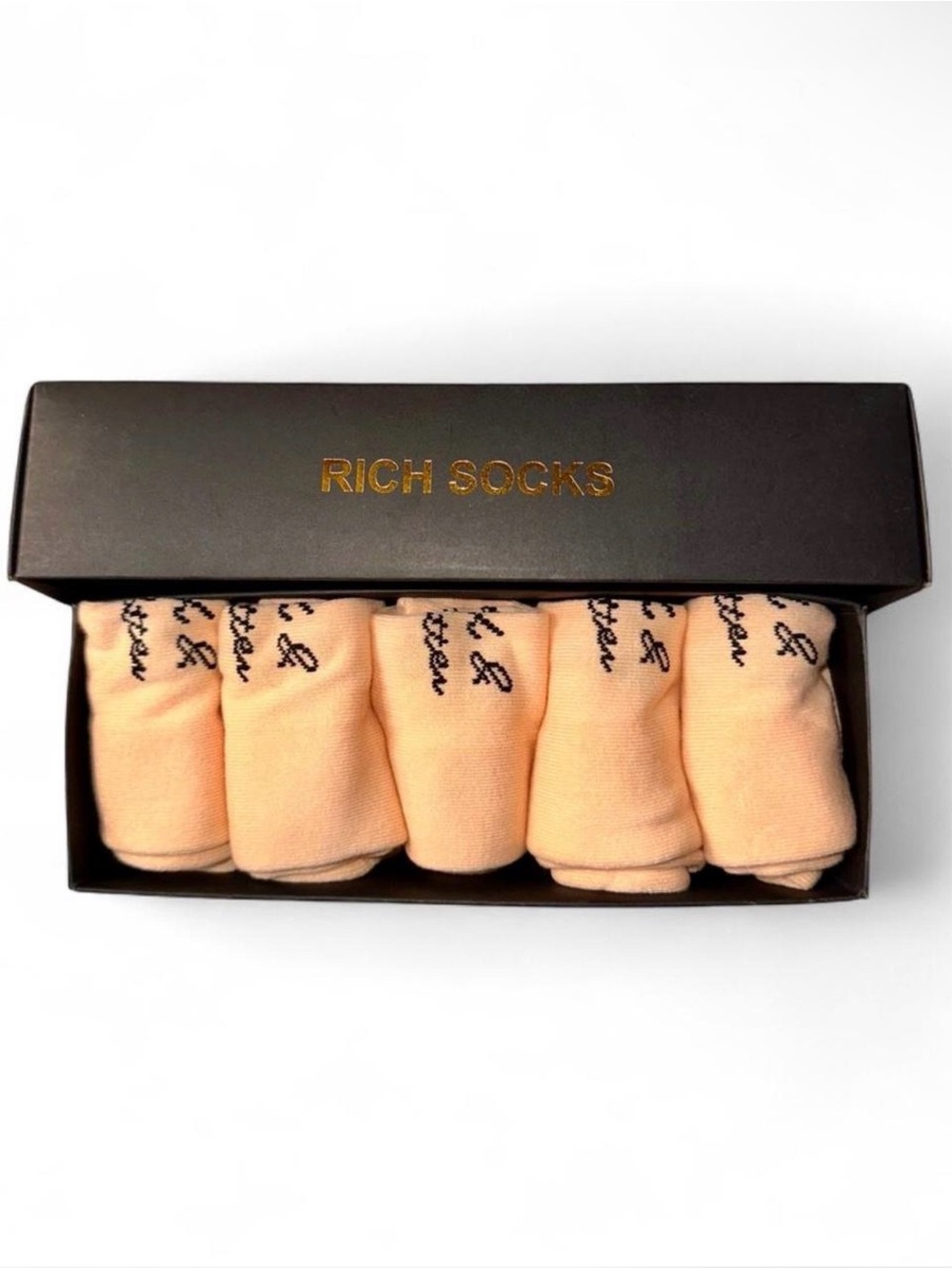 Rich And Rotten low-cut “Rich Socks” Cream Style 1. Brand new in the box 5 pairs